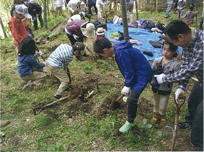 「あすを夢みる森づくり」事業写真2