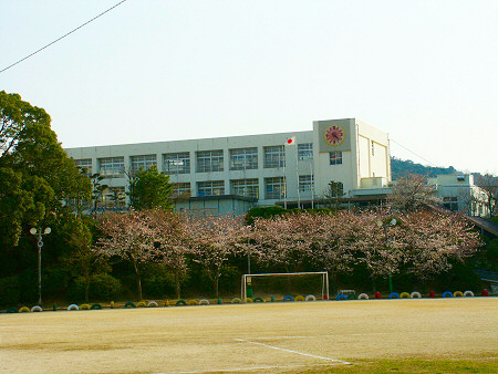 勢門小学校の写真